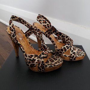 JLo Satin Leopard Print High Heels (size 6M)